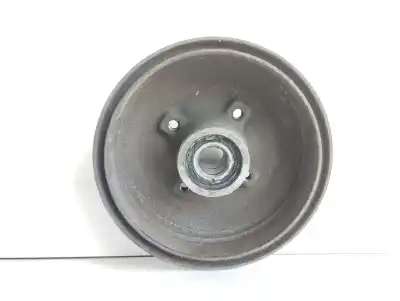Peça sobressalente para automóvel em segunda mão tambor de travão traseiro por opel corsa c comfort referências oem iam 9156696  