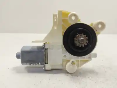 Peça sobressalente para automóvel em segunda mão MOTOR ELEVADOR VIDRO DIANTEIRO ESQUERDO por FORD FOCUS BERLINA (CAP)  Referências OEM IAM 4M5T14A389  