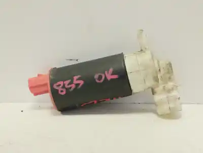 Second-hand car spare part washer pump for toyota corolla (e12) 1.6 16v oem iam references   