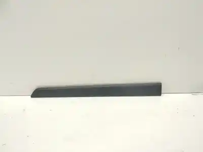 Peça sobressalente para automóvel em segunda mão moldagem por renault kangoo profesional referências oem iam 8200439115  