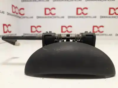 Pezzo di ricambio per auto di seconda mano maniglia esterna anteriore destra per peugeot 206 berlina xr riferimenti oem iam 