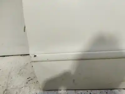 Peça sobressalente para automóvel em segunda mão porta da frente esquerda por audi a4 berlina (b5) 1.9 tdi referências oem iam 8d0831051a  