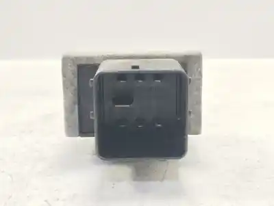 Peça sobressalente para automóvel em segunda mão caixa de pré-aquecimento por renault kangoo profesional referências oem iam 9640469680  