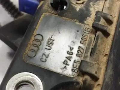 Автозапчасти б/у замок багажника/ворот за audi a4 b6 (8e2) 2.0 ссылки oem iam 8e5827505b  