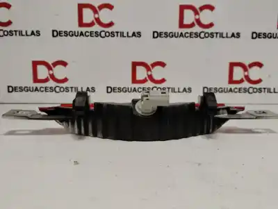 Second-hand car spare part central brake light for toyota corolla (e12) 2.0 d-4d linea sol berlina oem iam references   