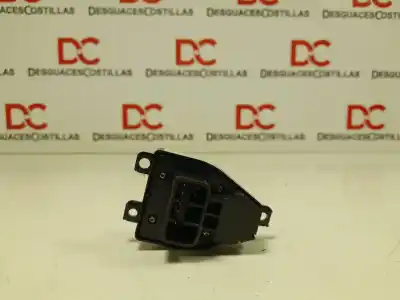 Tweedehands auto-onderdeel spiegelbediening voor mazda 3 sedán (bk) 2.0 (bkep) oem iam-referenties 03200320