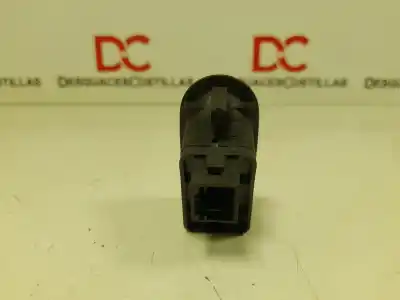 Second-hand car spare part left front power window switch for citroen c2 x oem iam references 6554l7  