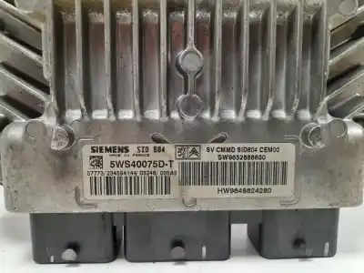 Second-hand car spare part ecu engine control for citroen c2 x oem iam references hw9648624280 siemens // svcmmd / 9648624280 / 9652888680 sw9652888680 // sid804 // 5ws40075dt
