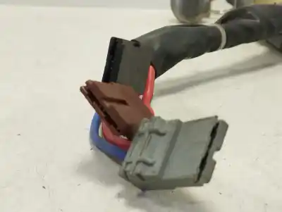 Peça sobressalente para automóvel em segunda mão conjunto de canhões de ignição por peugeot 106 (s2) kid d referências oem iam   