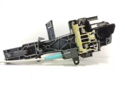 Peça sobressalente para automóvel em segunda mão puxador exterior traseiro direito por bmw serie 1 berlina (e81/e87) 118i referências oem iam 