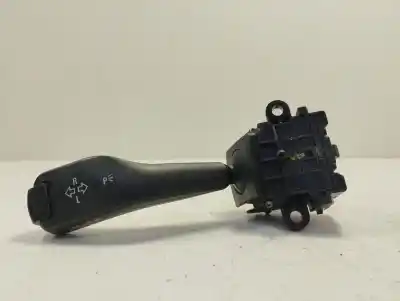 Pièce détachée automobile d'occasion COMMANDE DE CLIGNOTANTS pour BMW SERIE 5 BERLINA (E39)  Références OEM IAM 61318363668  