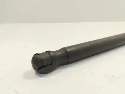 Pezzo di ricambio per auto di seconda mano Ammortizzatore Cofano per AUDI A4 B6 (8E2) 2.0 Riferimenti OEM IAM 8E0823359A  