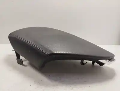 Pezzo di ricambio per auto di seconda mano bracciolo centrale per hyundai i40 style riferimenti oem iam 846603z000vgr