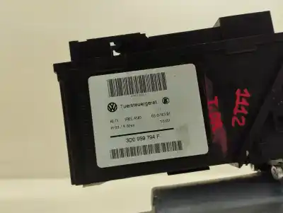 Peça sobressalente para automóvel em segunda mão motor elevador vidro traseiro direito por volkswagen touareg (7l6) 5.0 v10 tdi dpf referências oem iam 3d0959794f