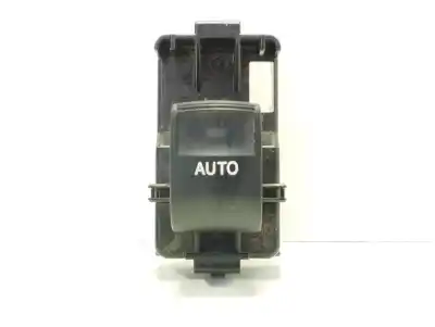 Pezzo di ricambio per auto di seconda mano Interruttore Alzacristalli Anteriore Destro per TOYOTA AURIS Hybrid Active Riferimenti OEM IAM 8481002140  