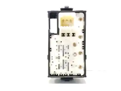 Peça sobressalente para automóvel em segunda mão botão / interruptor elevador vidro dianteiro direito por toyota auris hybrid active referências oem iam 8481002140  