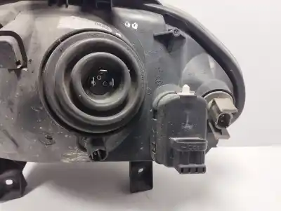Pezzo di ricambio per auto di seconda mano faro anteriore destro per renault clio ii fase i (b/cbo) 1.4 alize 75 cv / 55 kw riferimenti oem iam 7701697618  