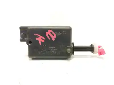 Pezzo di ricambio per auto di seconda mano motore chiusura cancello centralizzato per renault scenic (ja..) 1.4 16v rxe 107 cv / 79 kw riferimenti oem iam   