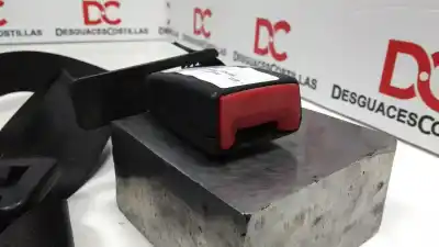 Pezzo di ricambio per auto di seconda mano cintura di sicurezza posteriore centrale per audi a4 b6 (8e2) 1.9 tdi riferimenti oem iam   