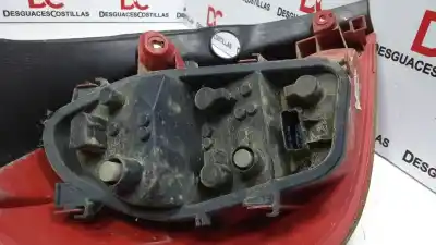 Автозапчастина б/у правий ліхтар для RENAULT CLIO III Business Посилання на OEM IAM 8200459960  