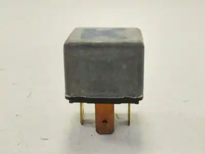 Second-hand car spare part relay for volvo serie 940 berlina/familiar 2.3 gle berlina 135 cv / 99 kw oem iam references 0332015006