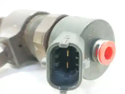 Pezzo di ricambio per auto di seconda mano iniettore per fiat stilo multi wagon (192_) 1.9 d multijet riferimenti oem iam 0445110276  