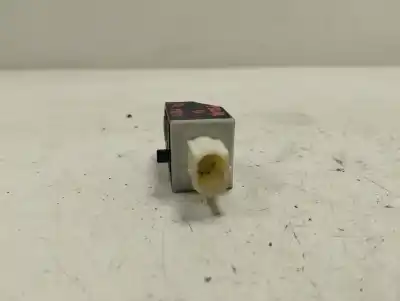 Peça sobressalente para automóvel em segunda mão sensor por hyundai i40 style referências oem iam 959200u000  