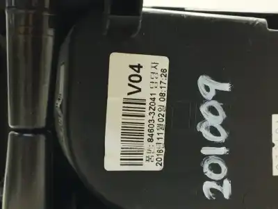 Pezzo di ricambio per auto di seconda mano modanatura per hyundai i40 style riferimenti oem iam 846033z041