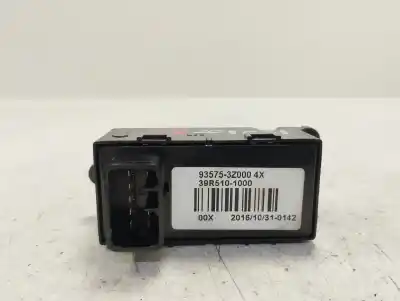 Pezzo di ricambio per auto di seconda mano interruttore alzacristalli anteriore destro per hyundai i40 style riferimenti oem iam 935753z000