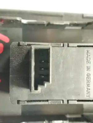 Peça sobressalente para automóvel em segunda mão botão / interruptor elevador vidro dianteiro direito por bmw serie 1 berlina (e81/e87) 118d referências oem iam 15979800  