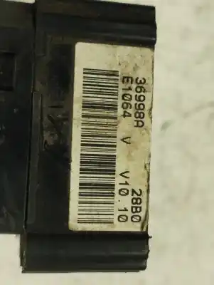 Second-hand car spare part indicator switch for renault megane i scenic (ja0) 1.9dti alize oem iam references 36998a  