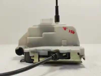 Peça sobressalente para automóvel em segunda mão fechadura da porta dianteira direita por citroen c2 sx referências oem iam 9136q8  