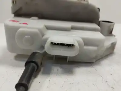 Peça sobressalente para automóvel em segunda mão fechadura da porta dianteira direita por citroen c2 sx referências oem iam 9136q8  