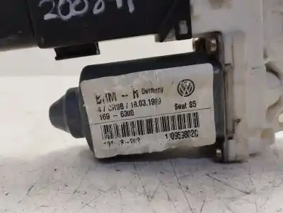 Pezzo di ricambio per auto di seconda mano  per SEAT TOLEDO (1M2)  Riferimenti OEM IAM 1J0959802G  