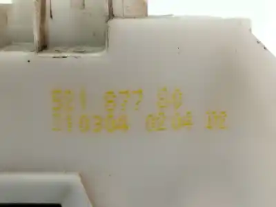 Peça sobressalente para automóvel em segunda mão fechadura da porta dianteira direita por citroen c2 collection referências oem iam 9136q8  