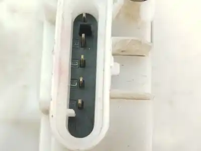 Peça sobressalente para automóvel em segunda mão fechadura da porta dianteira esquerda por citroen c2 sx referências oem iam 9135q0  