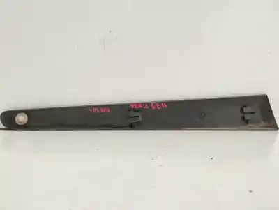 Pezzo di ricambio per auto di seconda mano modanatura per fiat stilo multi wagon (192_) 1.9 d multijet riferimenti oem iam 7353145310  