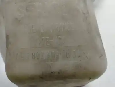 Peça sobressalente para automóvel em segunda mão depósito do limpa vidros por citroen c2 furio referências oem iam 6431c8  