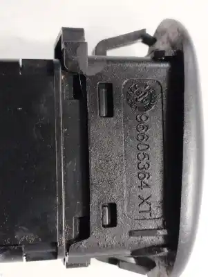 Peça sobressalente para automóvel em segunda mão botão / interruptor elevador vidro dianteiro direito por citroen c2 furio referências oem iam 6554qx