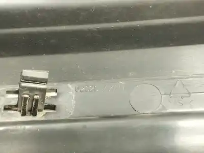 Tweedehands auto-onderdeel voorbumpergrille voor nissan micra (k12e) acenta oem iam-referenties 62320ax600