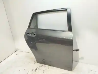 Pezzo di ricambio per auto di seconda mano PORTA POSTERIORE DESTRA per TOYOTA VERSO  Riferimenti OEM IAM 670030F050  