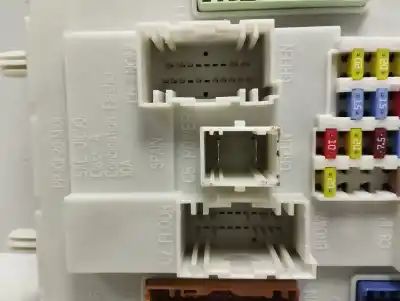 Peça sobressalente para automóvel em segunda mão caixa de fusíveis e relés por ford focus iii 1.5 tdci referências oem iam f1dt14a073pf  