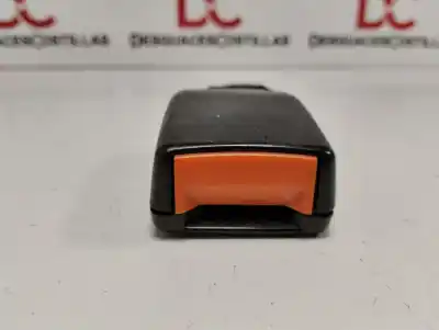 Peça sobressalente para automóvel em segunda mão CINTO DE SEGURANÇA TRASEIRO ESQUERDO por FORD FOCUS C-MAX (CAP)  Referências OEM IAM 3M51R60044AD  