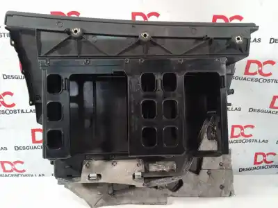 Автозапчастина б/у бардачок для audi a8 d3 (4e2, 4e8) 4.2 tdi quattro посилання на oem iam 4e1857096  