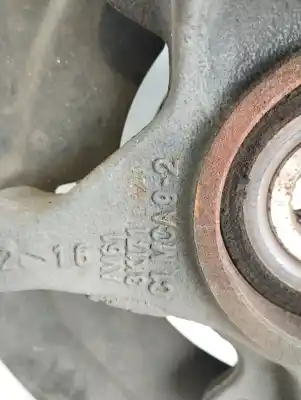 Second-hand car spare part front left knuckle for ford focus iii 1.5 tdci oem iam references av613k171  