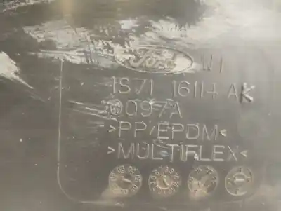 Peça sobressalente para automóvel em segunda mão cave de roda dianteira direita por ford mondeo berlina (ge) ambiente (06.2003->) (d) 116 cv / 85 kw referências oem iam 1s7116114a