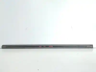 Peça sobressalente para automóvel em segunda mão moldagem por ford mondeo berlina (ge) ambiente (06.2003->) (d) 116 cv / 85 kw referências oem iam 1s7125532