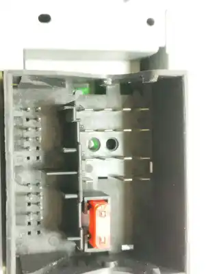 Peça sobressalente para automóvel em segunda mão sistema de áudio / rádio cd por citroen c4 lim. seduction referências oem iam 9666994780  