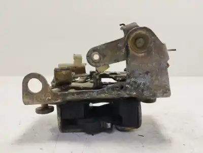 Second-hand car spare part left front door lock for opel kadett e ls berlina oem iam references 90120862  