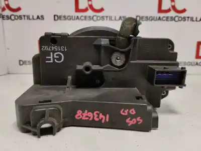 Peça sobressalente para automóvel em segunda mão fechadura da porta dianteira direita por opel meriva cosmo referências oem iam 13154792  